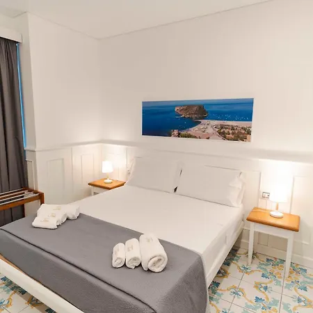 Tea Luxury - Praia A Mare-2